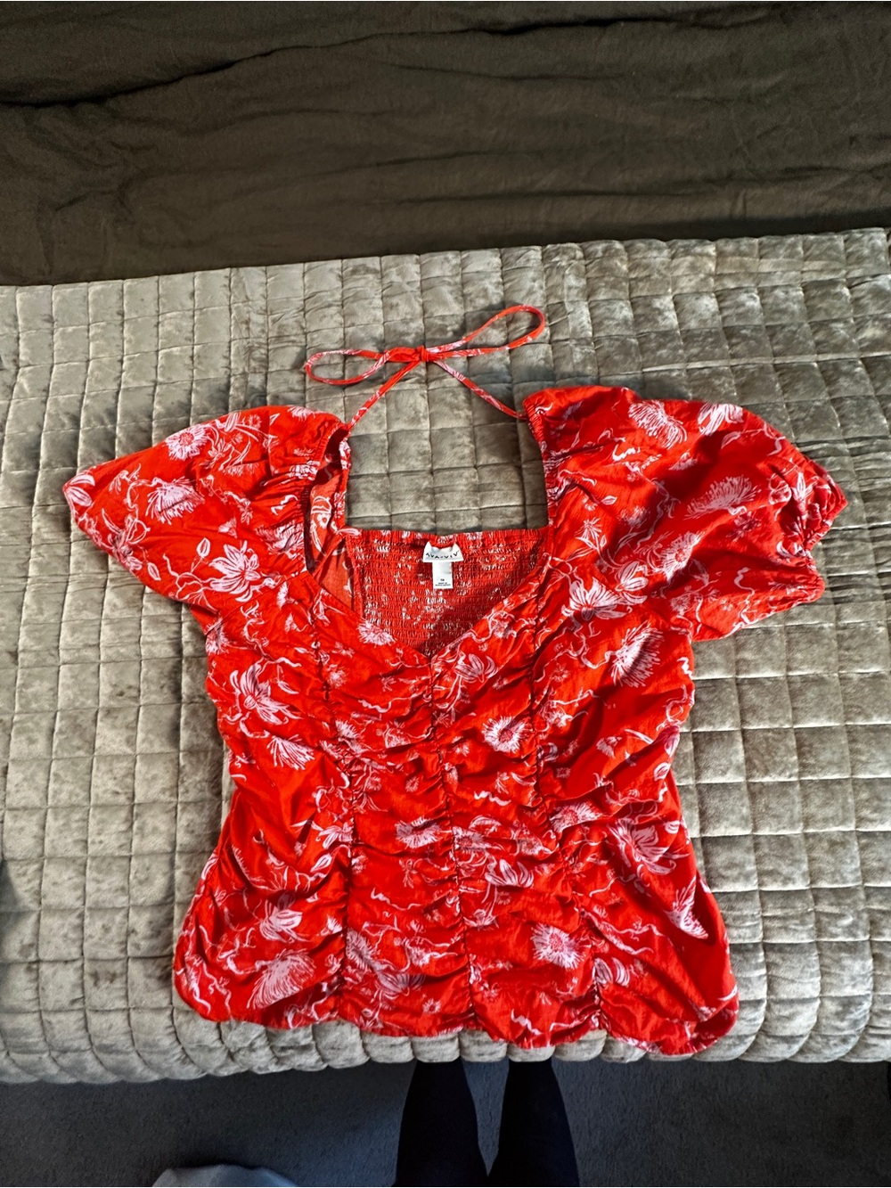 Ava & Viv Orange floral puff sleeve top/gathered front